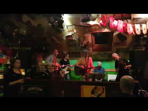 Lyndon Town - Whiskey in the Jar (old Irish folk song covered from the Dubline