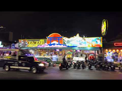 Pattaya Beach walking