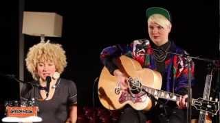Kal Lavelle &amp; Fiona Bevan - Last Christmas (Wham! Cover) - Ont&#39; Sofa Gibson Sessions