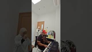 Download lagu Kisah mawar di malam hari-minus one  mp3