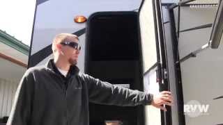 preview picture of video '2015 XLR Hyper Lite 27HFS Toy Hauler Travel Trailer by Forest River at RV Wholesalers'