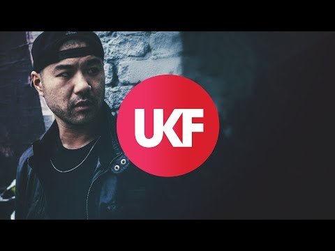 AC Slater & Chris Lorenzo – Fly Kicks (Wax Motif Remix)