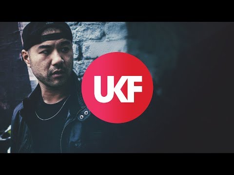 AC Slater & Chris Lorenzo - Fly Kicks (Wax Motif Remix)