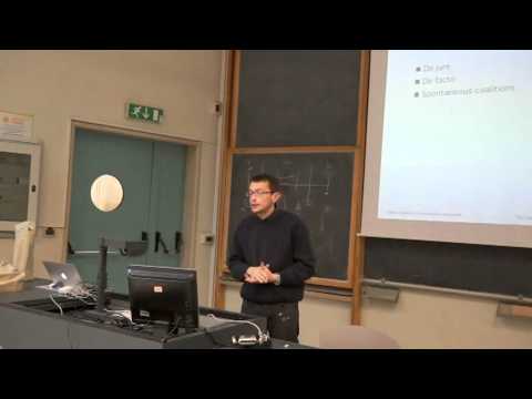 Rivoluzione Digitale 2011/2012 - Mario Calderini (Parte 3)