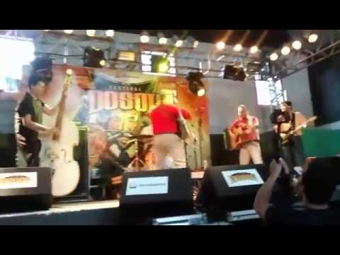 The Bop Hounds - Lonely On The Road (Festival DoSol 2014)