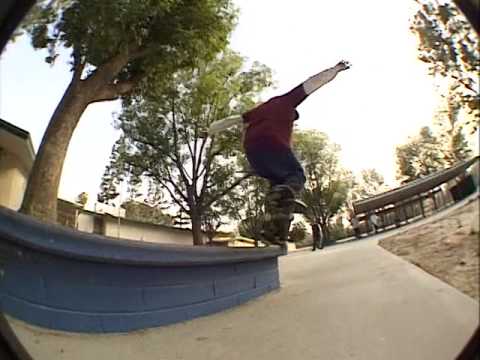 Chico Brenes - Skate More