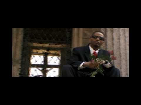 LouieVille Sluggah - Look into my Eyez