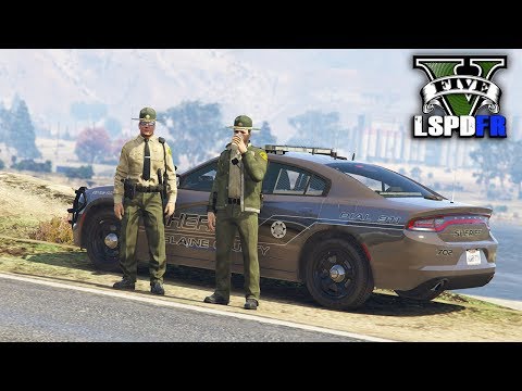Girl Next Door packs an explosive device! - GTA 5 LSPDFR POLICE MODS