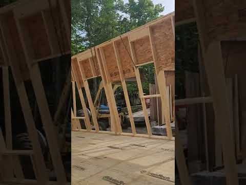 his idea on how to lift the heavy walls using tractor 😱#shorts