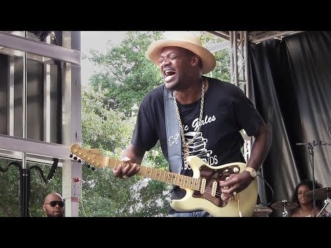 Eric Gales - "Layin' Down the Blues"  (Live at the 2019 DIGF)