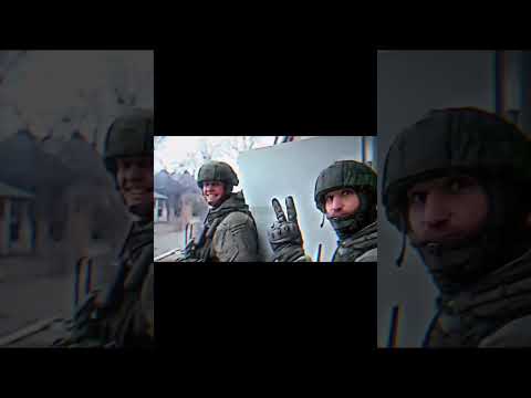 Struna, the red backpack