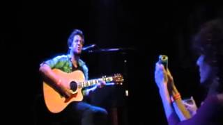Lee DeWyze sings A Song About Love in Pittsburgh