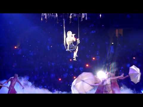 Britney Spears - Everytime - Staples Center 09/23/09 The Circus Tour 09 Live HD