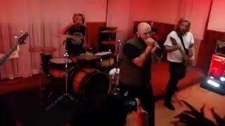 Guillotine Queen - The Last Ten Seconds of Life