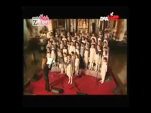 Piccolo Coro dell'Antoniano & Floriana D. - Il Cuoco Pasticcione - Verona 2010