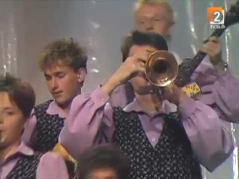 Ansambel Stopar - Dekle iz 2 B