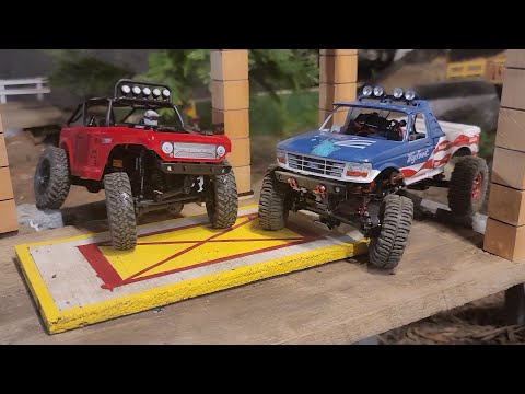 scx24 Deadbolt (comparison, stock vs heavily modified)