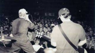 The Pavers - Scary Eyes