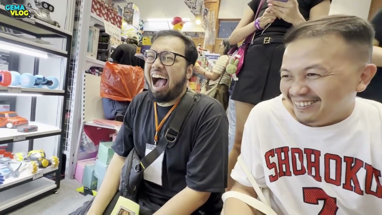 INI Mainan apa KOK BAGUS? KALAP GUYS di Indonesia Comic Con - GEMVLOG