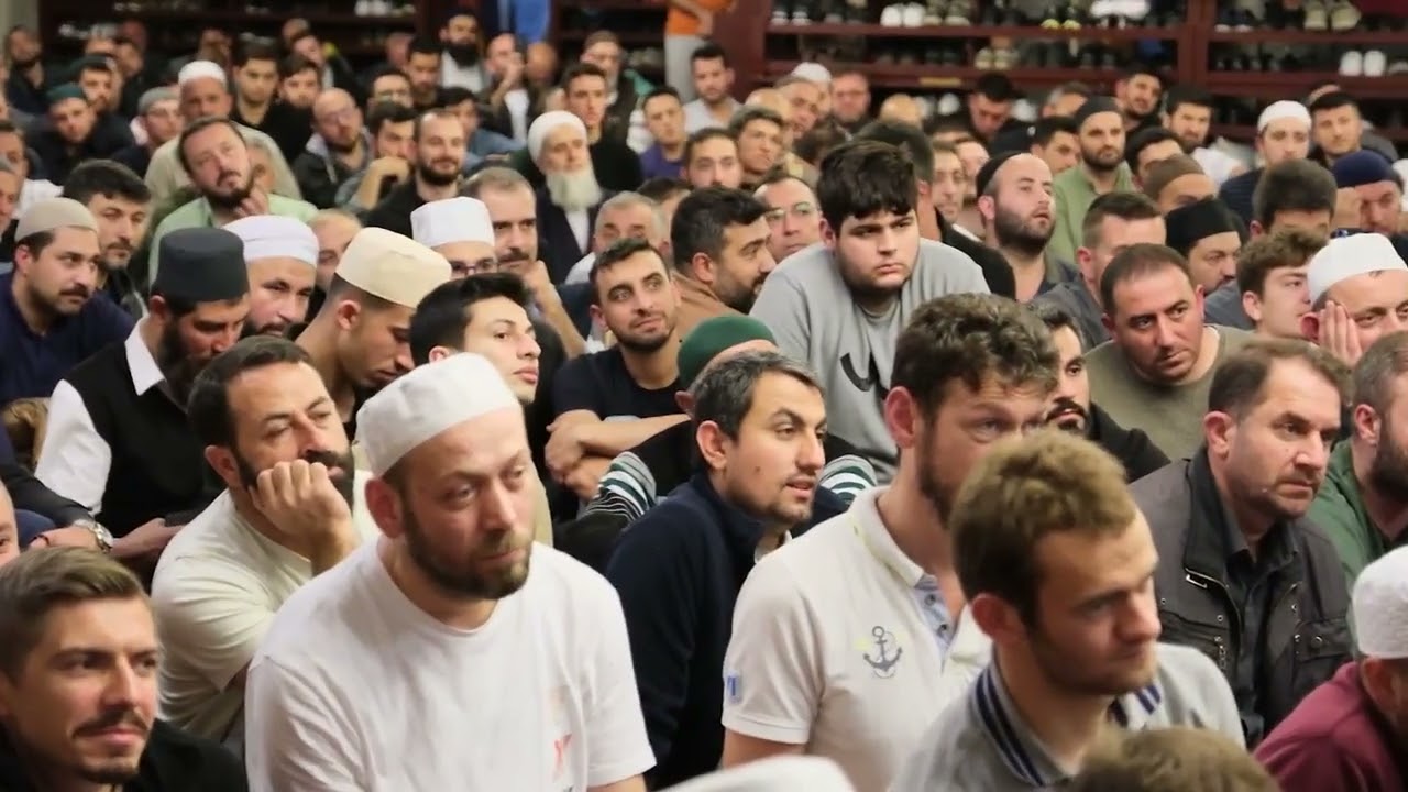Allah’a cc hakiki kul olmanın ilk ve en mühim şartı “İLİM”dir.