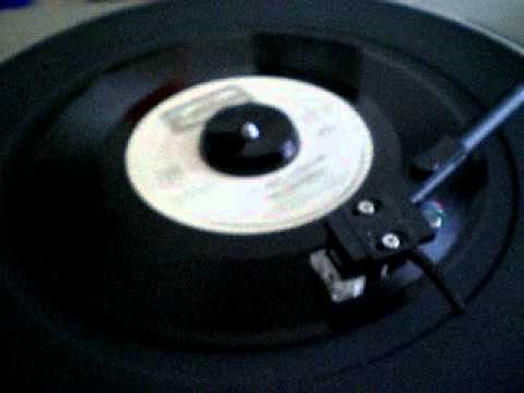 THE INTEREPIDS - IT'S JUST A PICTURE (GOTILLION)