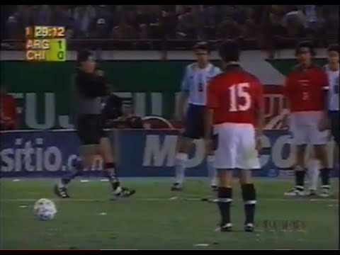 ARGENTINA 4x1 CHILE - Eliminatórias Copa 2002 (trecho) - 29/03/2000 - Band