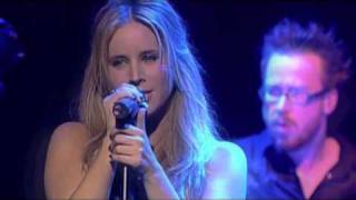 Lucie Silvas - Sinking in (Live at Paradiso)
