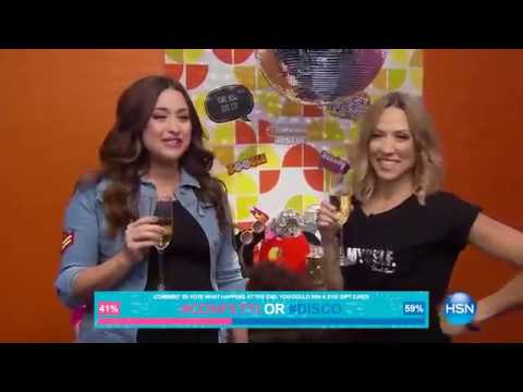 Sheryl Crow on Facebook Live for the HSN 40th Anniversary (22 June 2017)