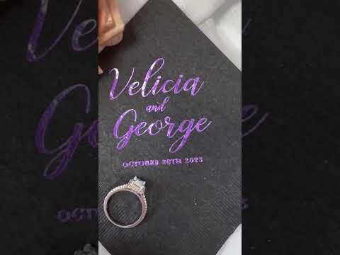 Feeling the spooky vibes with these black napkins with purple foil! 😍🖤💜