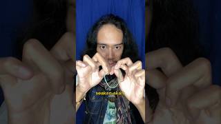 Download lagu Can a broken rubber band be put back together? 😱 🤯 | trying to learn magic #shorts #shortsfirst #... mp3