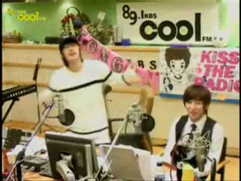 Eunhyuk's dancing to Pajama Party at Sukira at 10/22th,2008