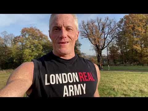 我們贏了！ 第1名是我們的--現在反對派要攻擊了？ 我們需要我們的#倫敦真槍實彈#。 (WE ARE WINNING! ? 1ST PLACE IS OURS - NOW THE OPPOSITION WILL ATTACK ? WE NEED OUR #LONDONREALARMY)