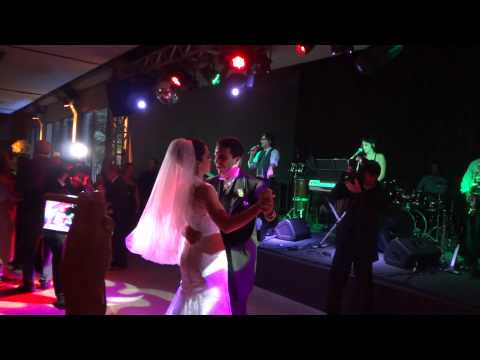 00029. Valsa dos Noivos