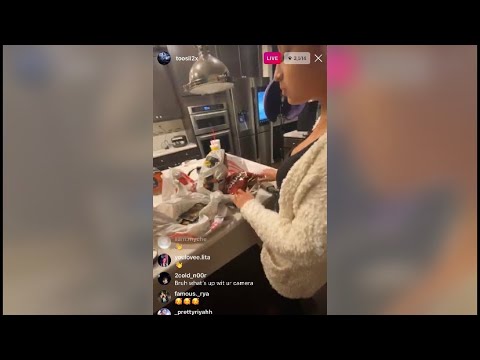 Samaria J. Buys Food For Toosii👀 IG Live!!