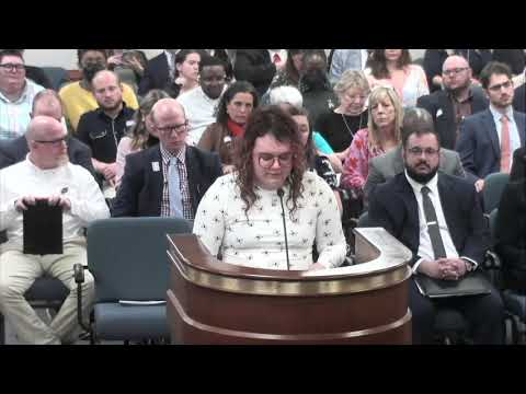 Prisha Mosley hekelt genderaffirmatieve zorg als gevaarlijk voor jongeren