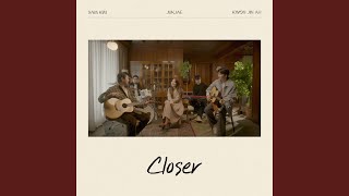 Kadr z teledysku Closer tekst piosenki Sam Kim