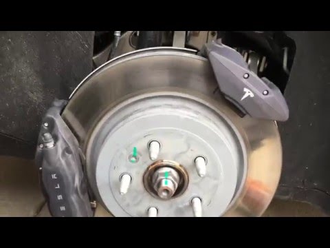 Tesla Model S: 90D Close look at Brembo Brake Rotor, Caliper, and EPB