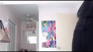 Latina hôt striptease very sexy big boobs and ass
