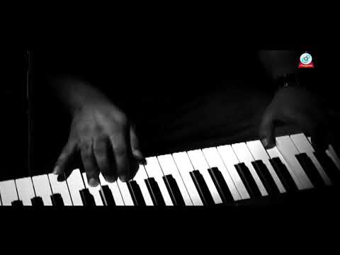 চোখে চোখে চোখ পড়েছে কি বলবো মুখে= পরান পাখি