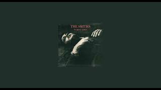 Download lagu there is a light that never goes out - the smiths [sped up] mp3