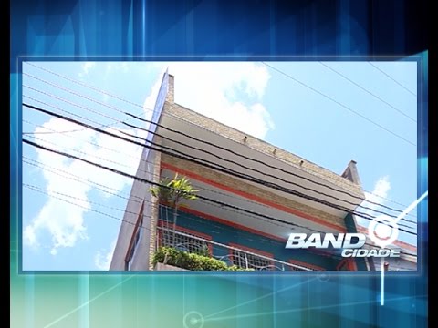 Ex-deputado morre eletrocutado ao tentar instalar placa de campanha