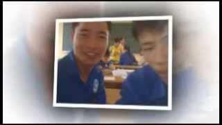 preview picture of video 'Tập thể lớp 12A9 THPT Việt Yên số 2 K 2009-2012'