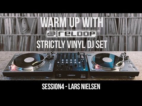 Strictly Vinyl DJ Set - Dub Techno/Minimal Live Session w/ Lars Nielsen (Warm Up With Reloop 04)