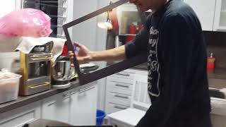 הדרכה - פירוק והרכבה, דלת של תנור אפיה אלקטרולוקס.