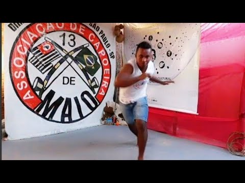 Capoeira# Daniel Voador. 13 de Maio Capoeira. Movimentando.