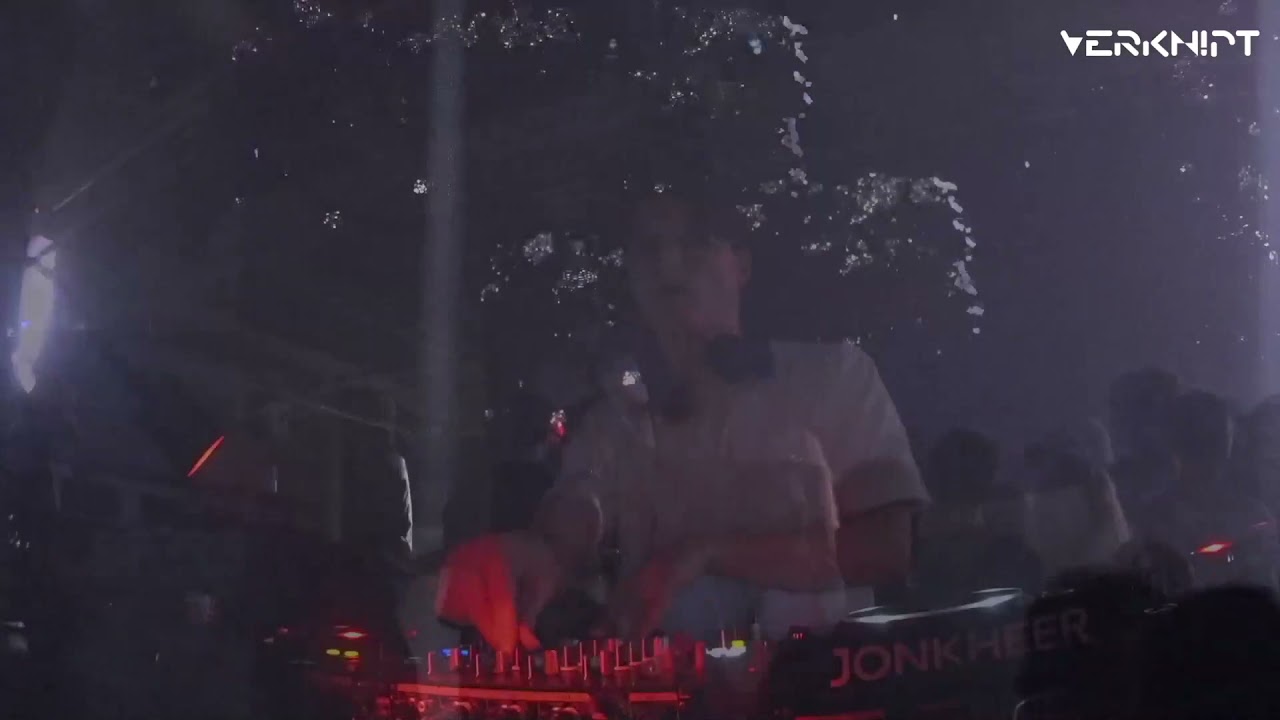 Easttown - Verknipt ADE 2021