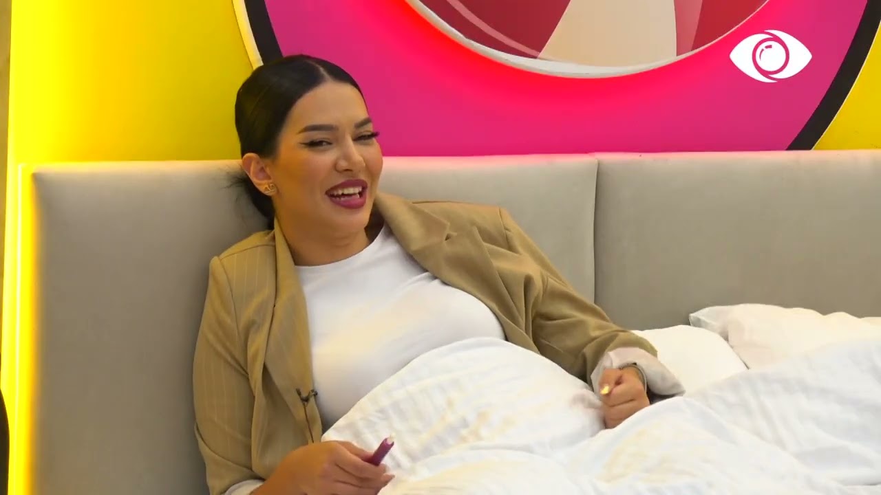 Loja me pantomime/ Deamishel imiton Kristin