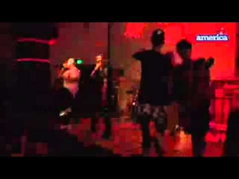 Los Chalados Feat Ibel, Young Lexx, Mocharizma, Beery & Nyonk (SaintLoco)  - Movement