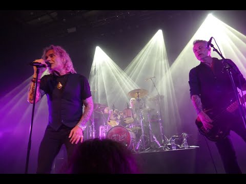 MIKE TRAMP: Out With The Boys - live in NIEUWE NOR Heerlen/ Netherlands - 2025-05-04