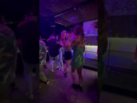 Yse Góes e Elsa Perrone - Forró Roots / Trio Nordestino